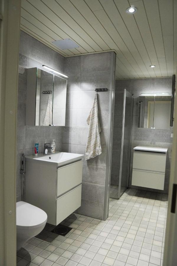 Two Bedrooms,Dining Area And Bathroom With Private Entrance Kotka Exterior foto